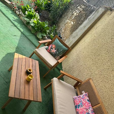 Appartement En Rez De Jardin Tout Equipe Fleurance Екстериор снимка